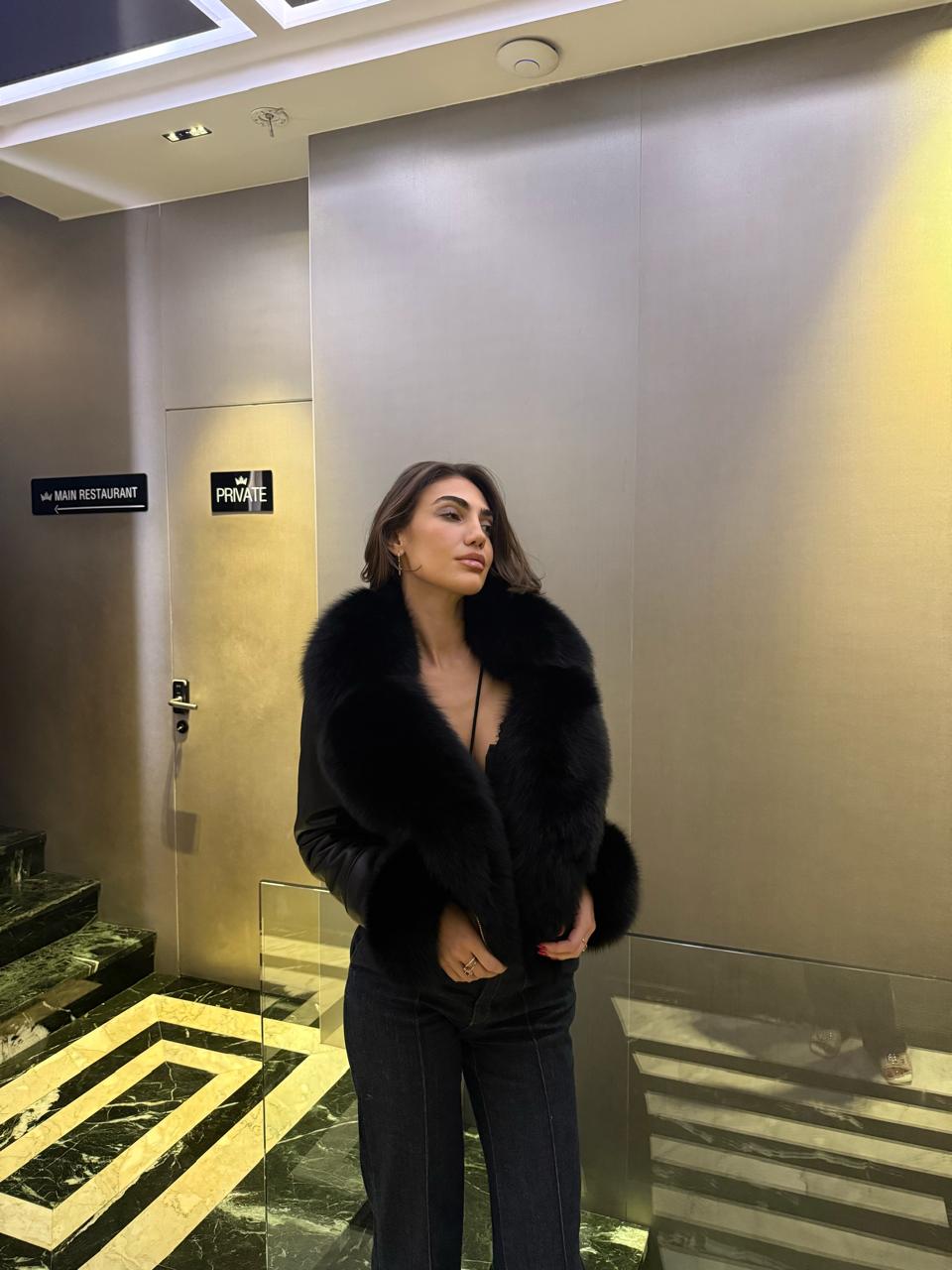 Leather fox black model