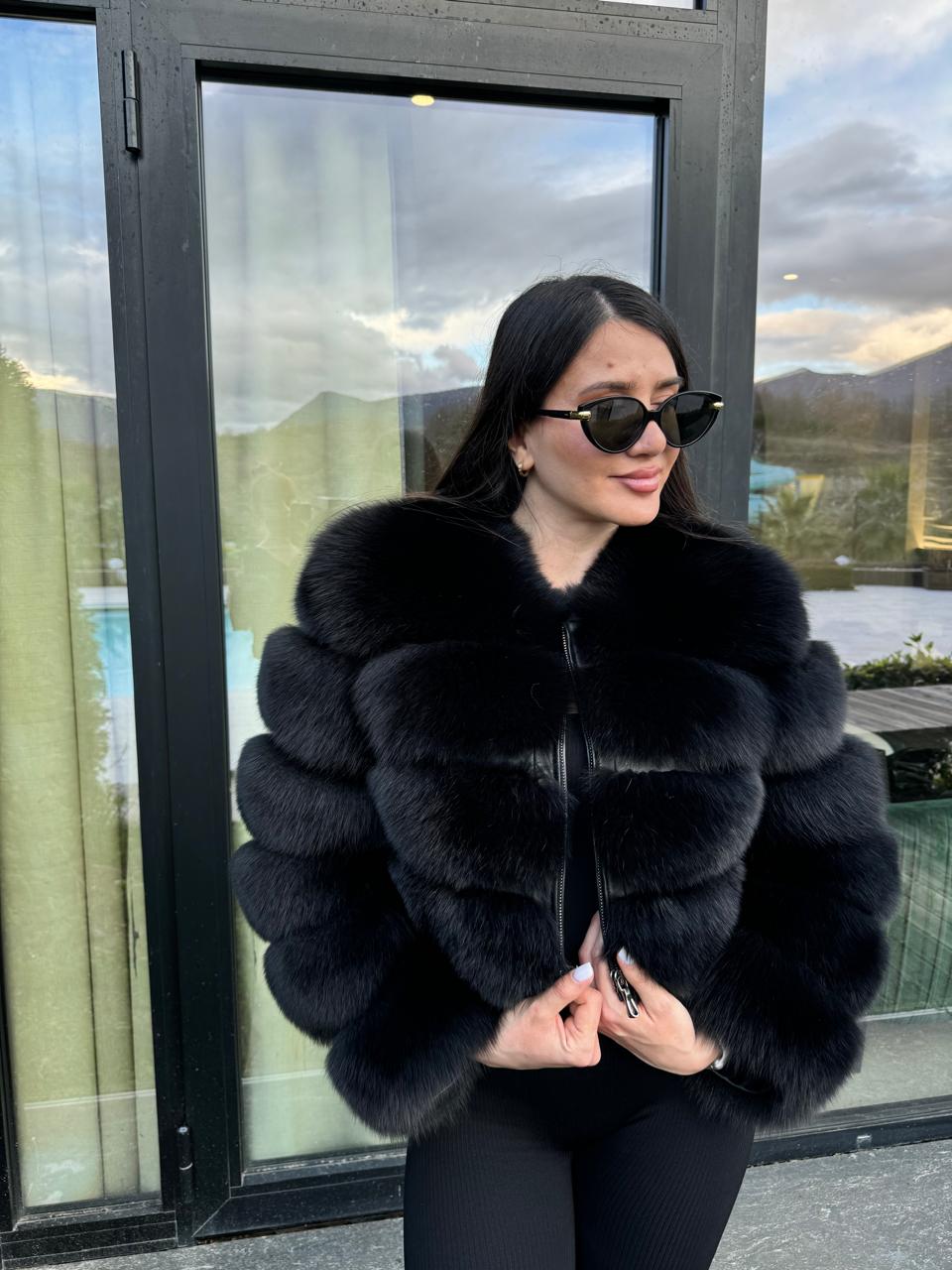 Repeat 2n1 black fox