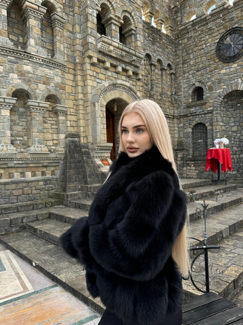 Black widow fox model