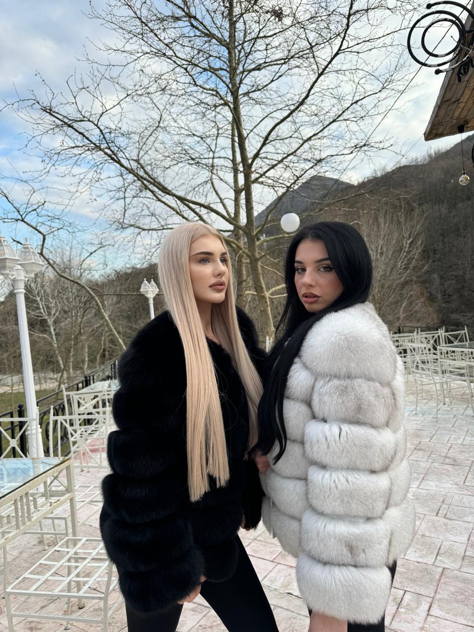 Repeat 2n1 black fox